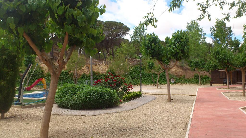 Valdeganga Casas Rurales Huerto Del Abuelito מראה חיצוני תמונה